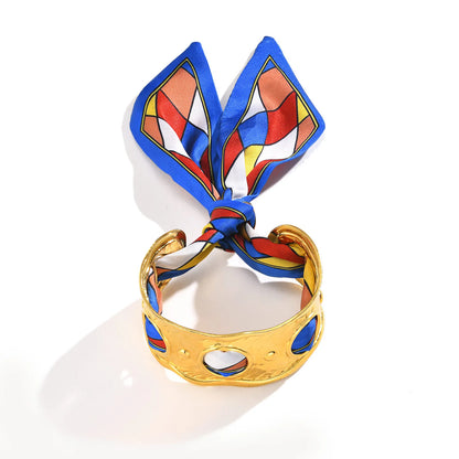 Filo d’Aria Bangle Bracelet