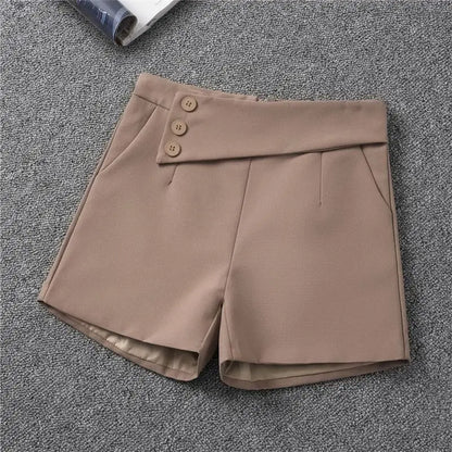 Brivido Shorts