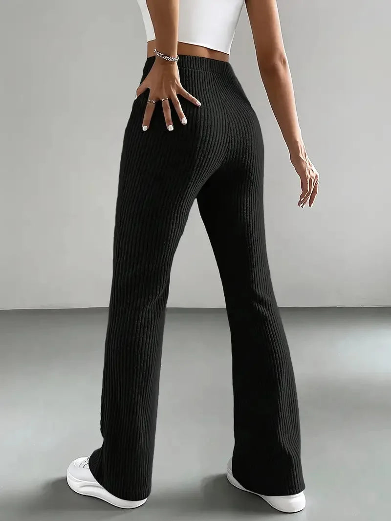 Nebbia Vivo Solid Flare Pants