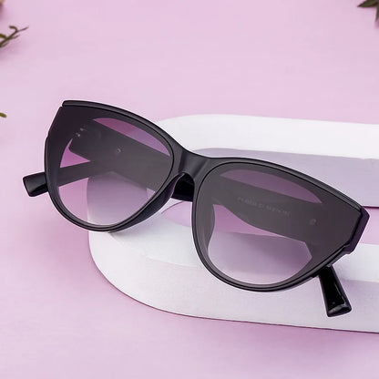 DivaRetro™ Sunglasses