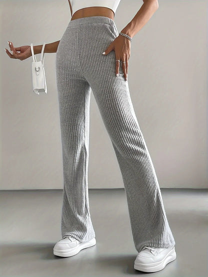 Nebbia Vivo Solid Flare Pants