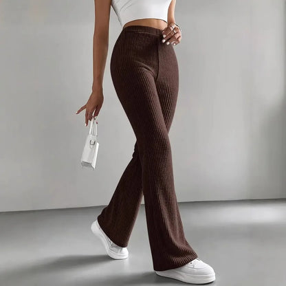 Nebbia Vivo Solid Flare Pants