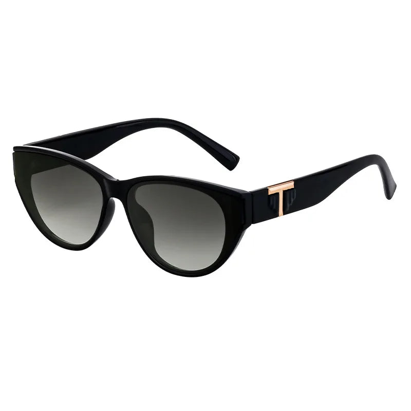 DivaRetro™ Sunglasses