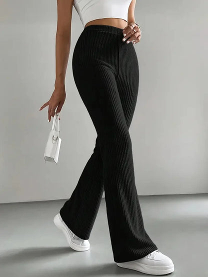 Nebbia Vivo Solid Flare Pants