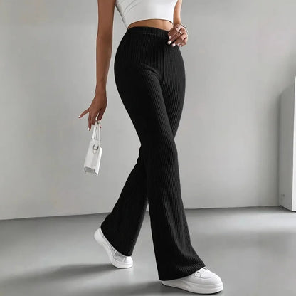 Nebbia Vivo Solid Flare Pants